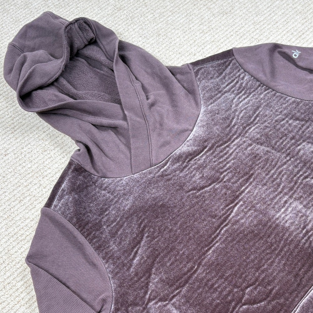 Alo Yoga Layer Velour Hoodie Womens Medium Purple Athleisure Streetwear Lounge